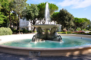 The Federico Fellini park features this rather lovely fountain
