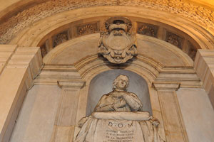 The sculpture of Josepho Francisco is over the entrance door