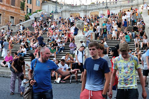 Spanish Steps is full of the strolling tourists