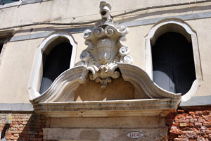 The “Piscina del Forner” building, 866