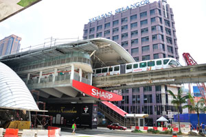 Yayasan Selangor is located next to the Bukit Bintang monorail station