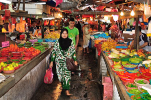 Much of the clientele at the Chow Kit wet market is Malay or Indonesian