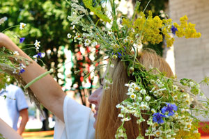A Belarusian flower wreath made from the fresh flowers