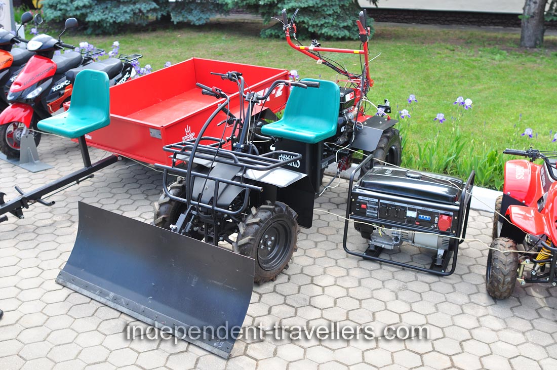 Hors Motors mini tractor