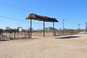 The entrance gate to the Dumela Lodge & Campsite