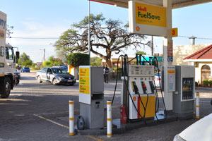 Shell filling station in Letlhakane is located at the following geo coordinates: -21.4199, 25.5936