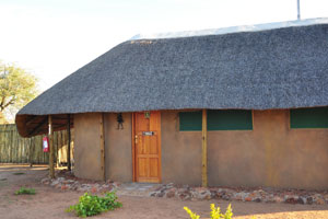 The public toilet is in Makumutu Lodge & Campsite