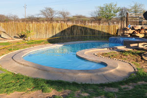 Makumutu Lodge & Campsite features an outdoor pool