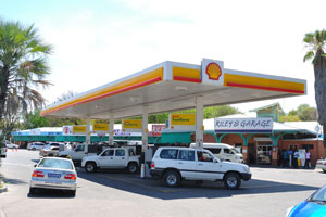 Riley's Garage filling station is located in Main