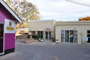 The Granny's Lodge hotel is situated at Shell filling station in Letlhakane