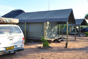 On the road from Khama Rhino Sanctuary to Maun we stopped at Makumutu Lodge & Campsite