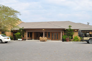 The parking lot of Senthaga Guest House and Safaris is quite large