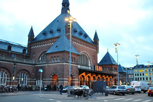 The front facade of Copenhagen Central Station as seen from Banegårdspladsen street