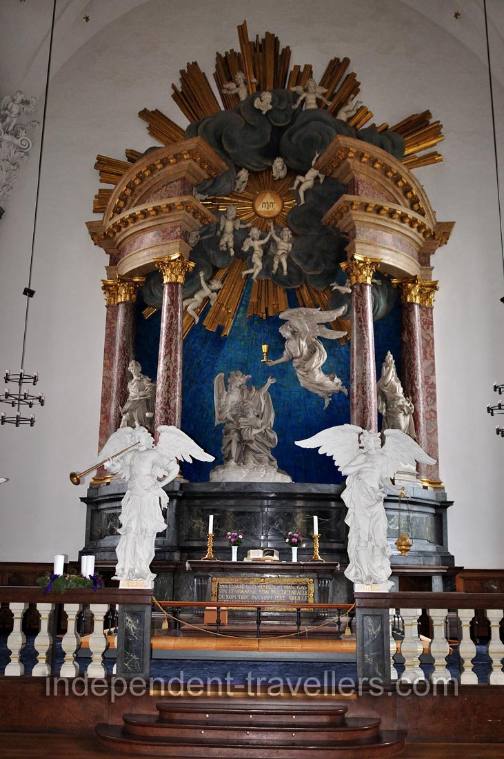 The Church of Our Saviour: this altarpiece is the work of Nicodemus Tessin