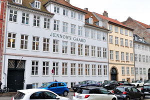 Jennow's Gaard is located at Strandgade, 12