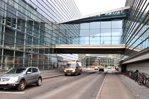 The sky bridge spans over Christians Brygge and connects two parts of the Royal Library
