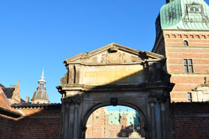 Open throughout the year, the museum of Frederiksborg Castle contains the largest collection of portrait paintings in Denmark