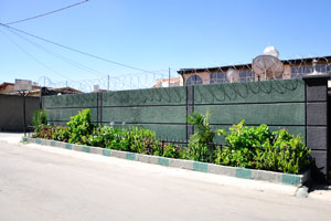 This building with the barbed wire is located very close to the Somaliland embassy