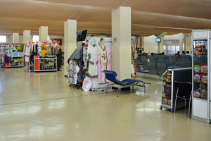 Restroom and the small shops in the hall for domestic departures in Bole International Airport (ADD)