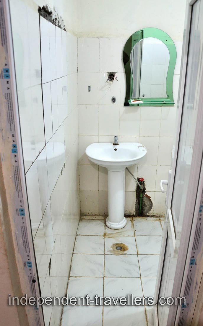 Nazaret hotel in Logia: the bathroom in my room