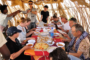 An ordinary lunch at the camp in the Hamed Ela village
