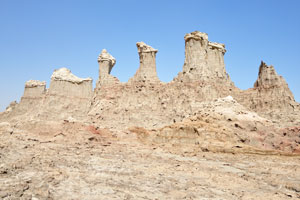 Series of the salt pinnacles