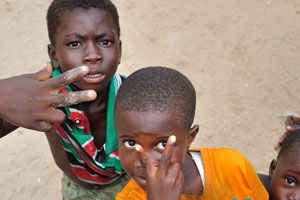 This gesture is very popular in Western Africa