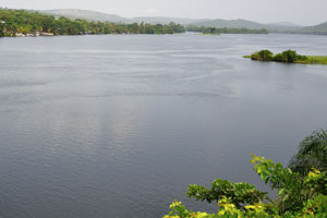 The Volta river is a river, primarily flowing in Volta Region and Dagbon in the Northen Region of Ghana