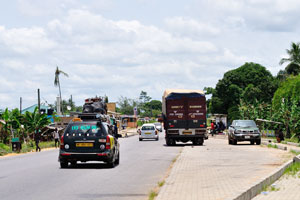 We arrived in the town of Elubo intending to cross the land border of Ghana and Ivory Coast