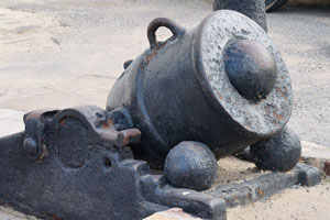 An ancient cannon is found in Cape Coast Castle