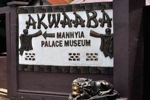 An inscription reads “Manhyia Palace Museum”