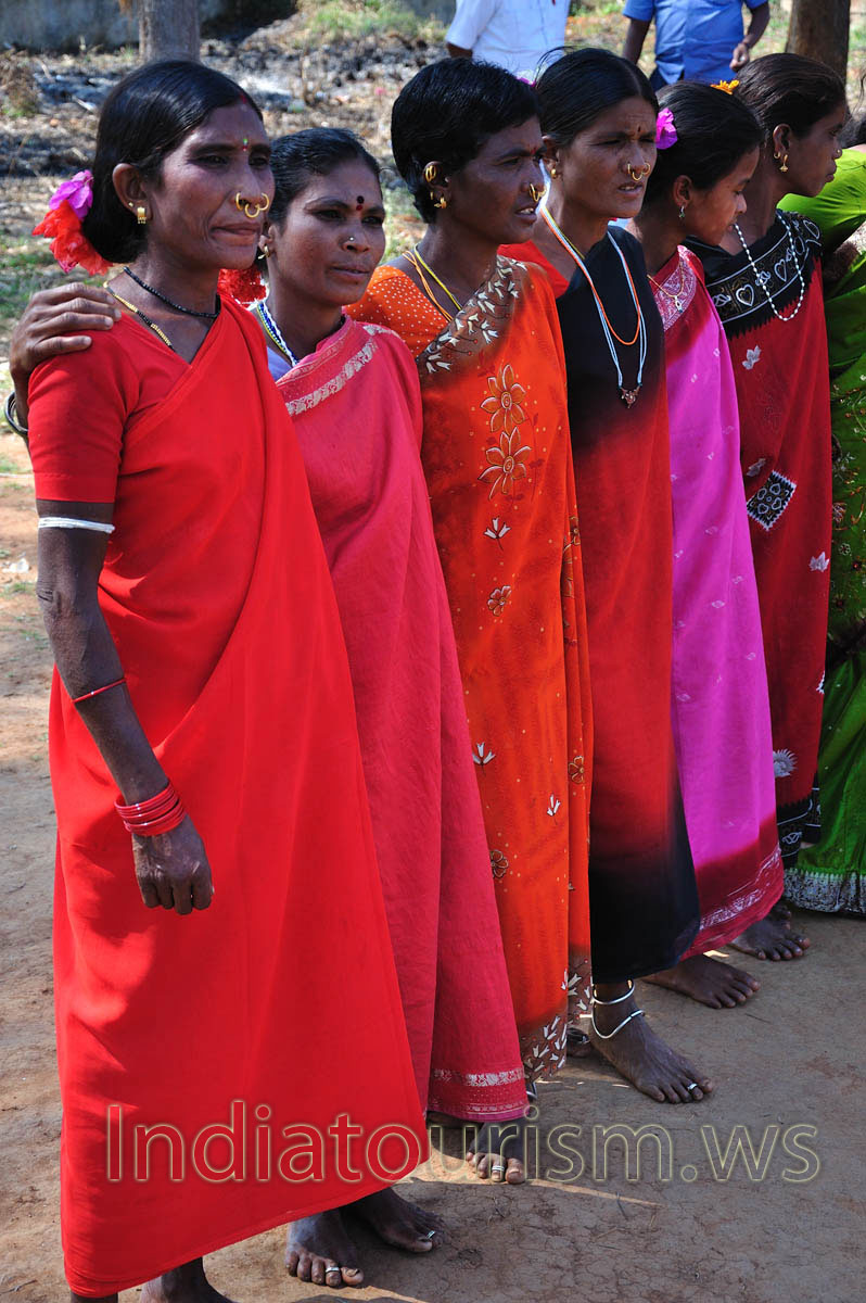 dancers do not wear shoes