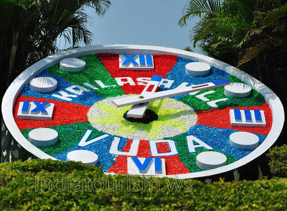 kailasagiri floral clock