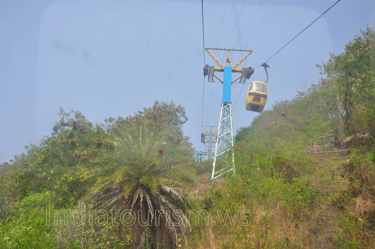 Rope car is moving on the ropeway