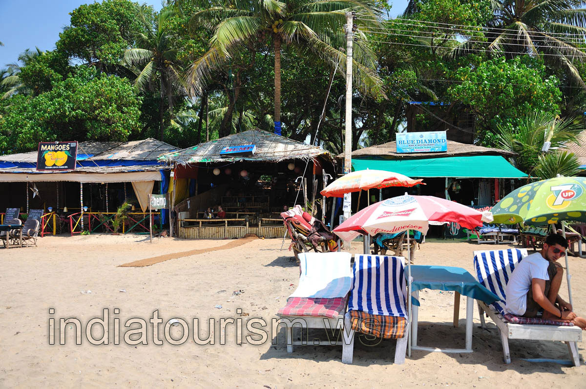 Blue Diamond bar & restaurant