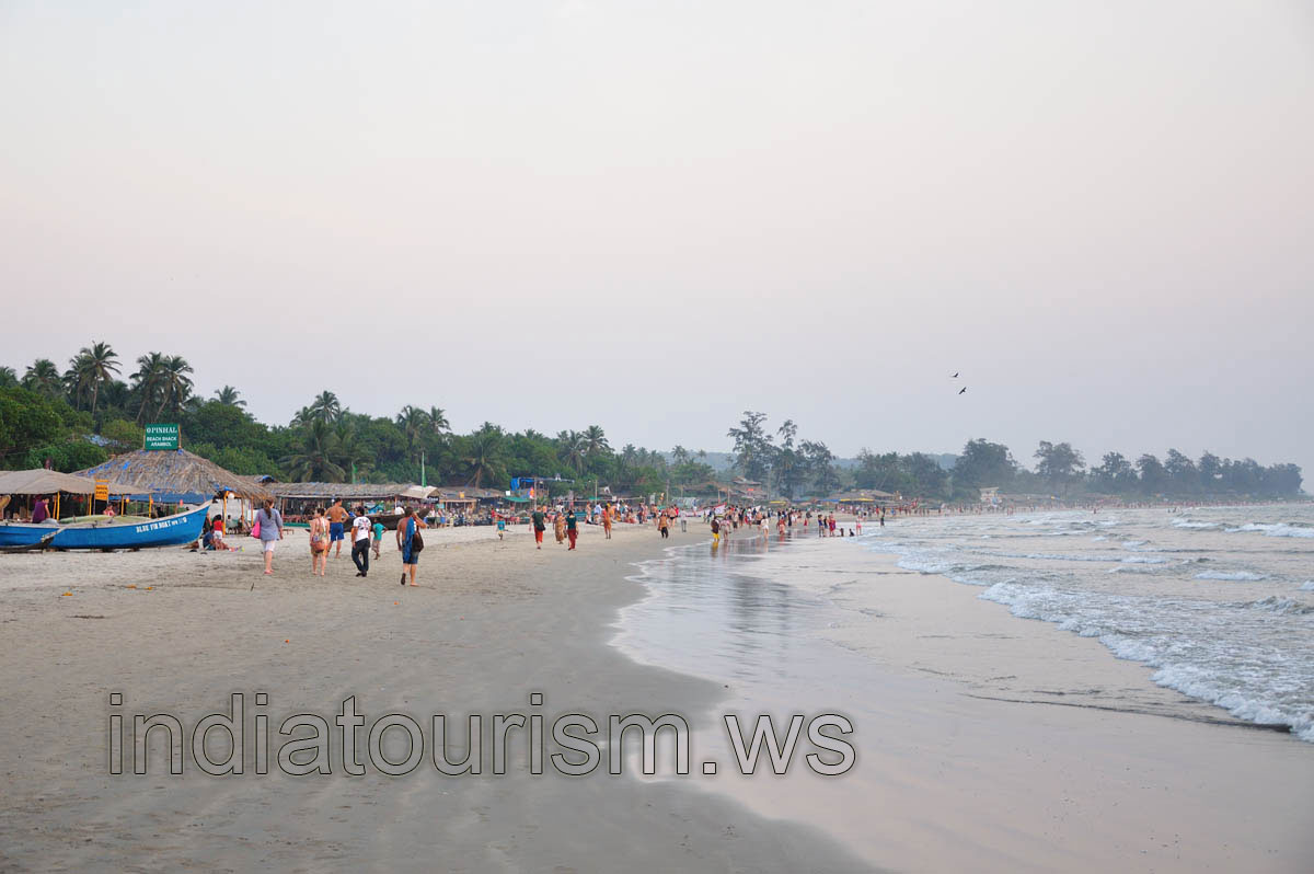 Arambol beach in the evening