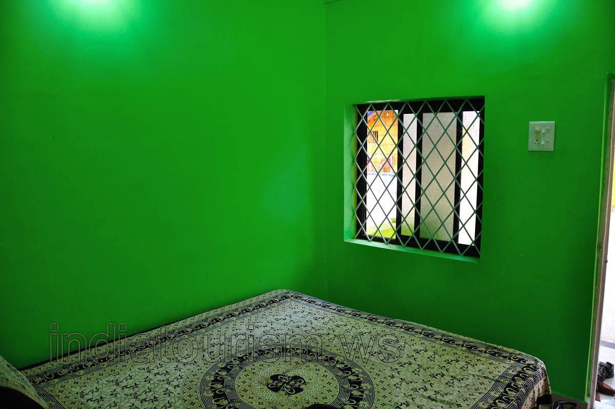 Noah's Ark guest house, the double bed