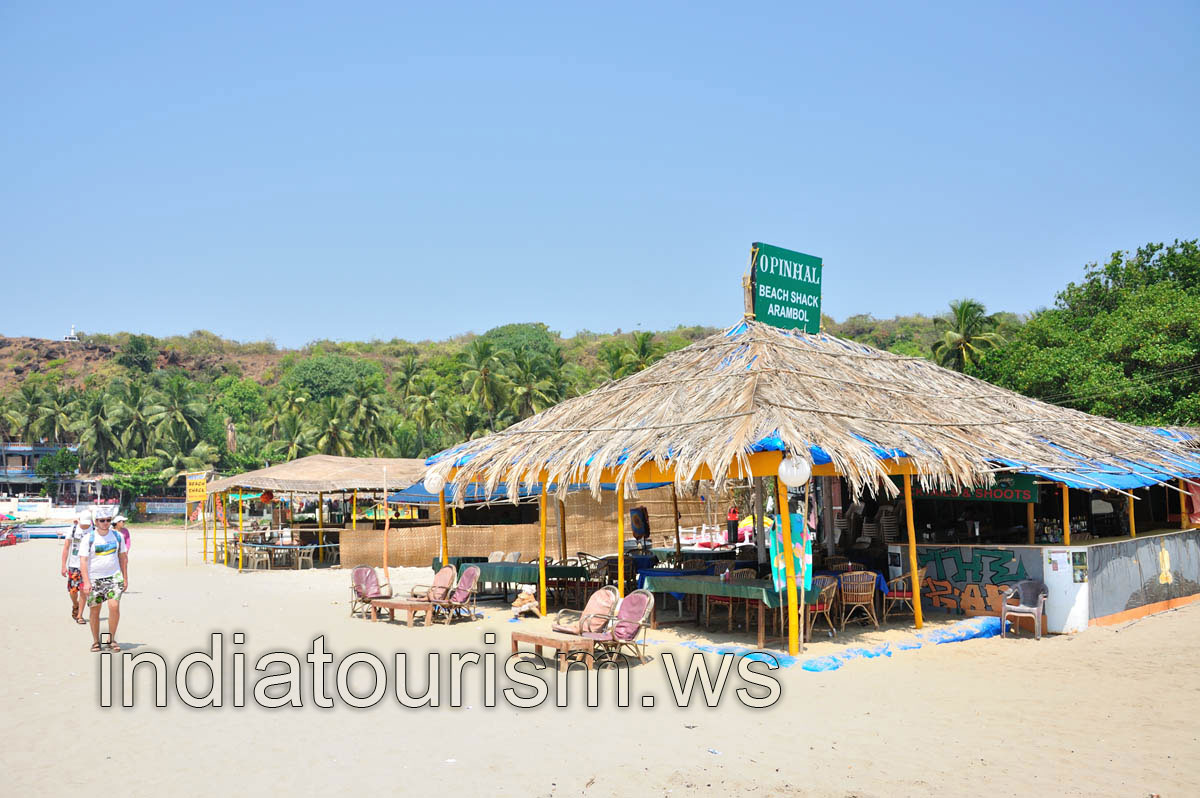 Opinhal beach shack suggests Mohito 200 rupees per glass