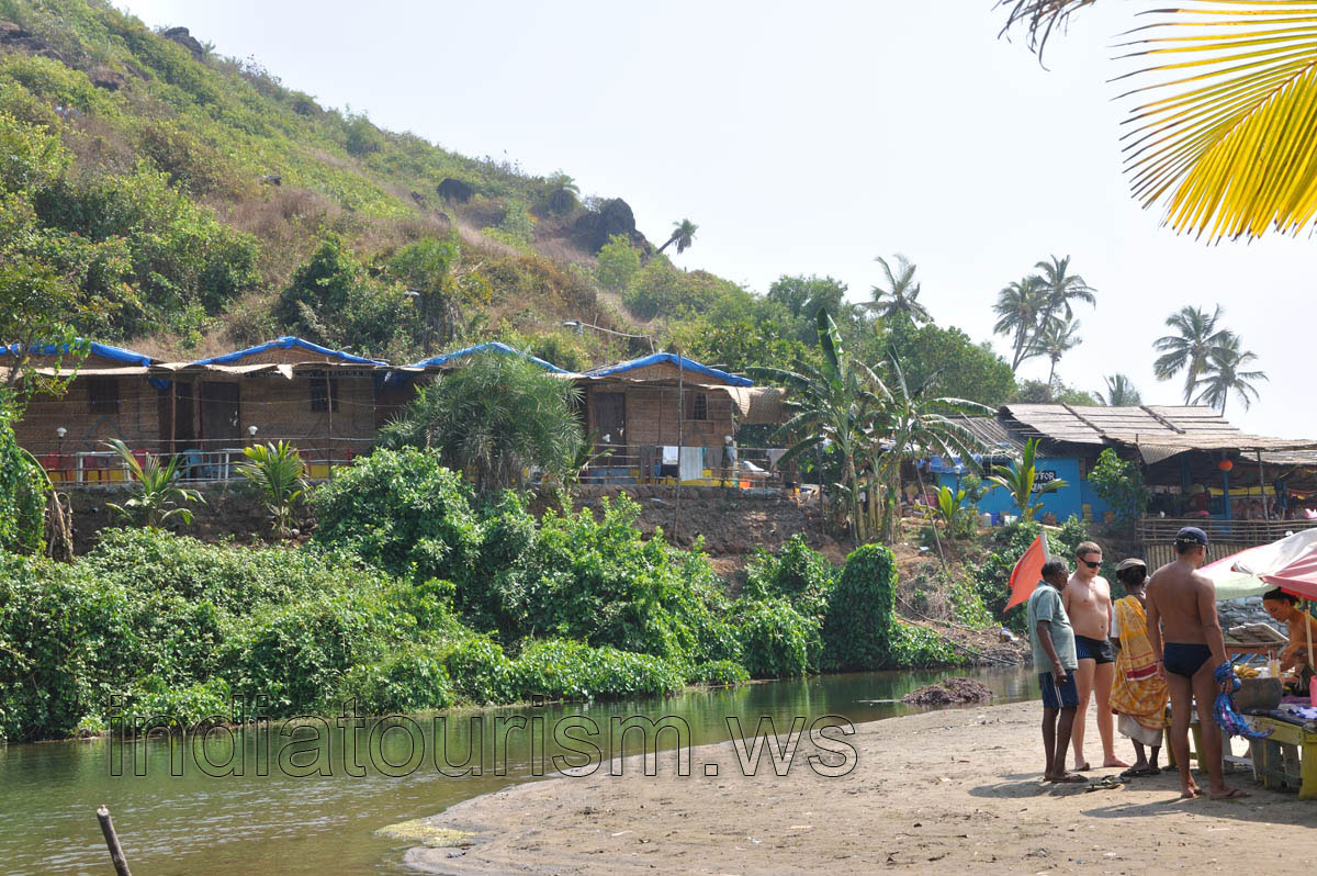 Sweet lake huts