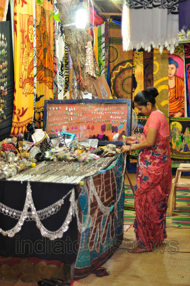 jewellery vendor