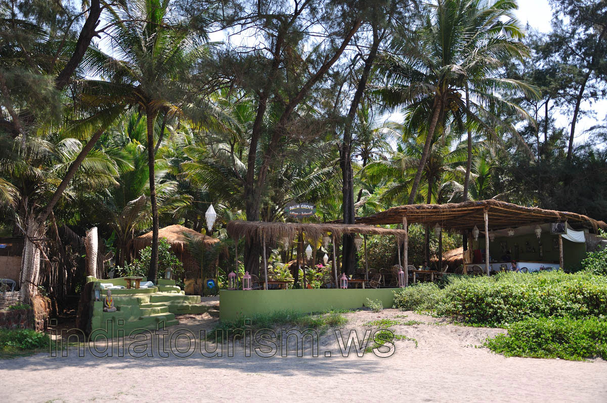 Palm Grove cottages & restaurant