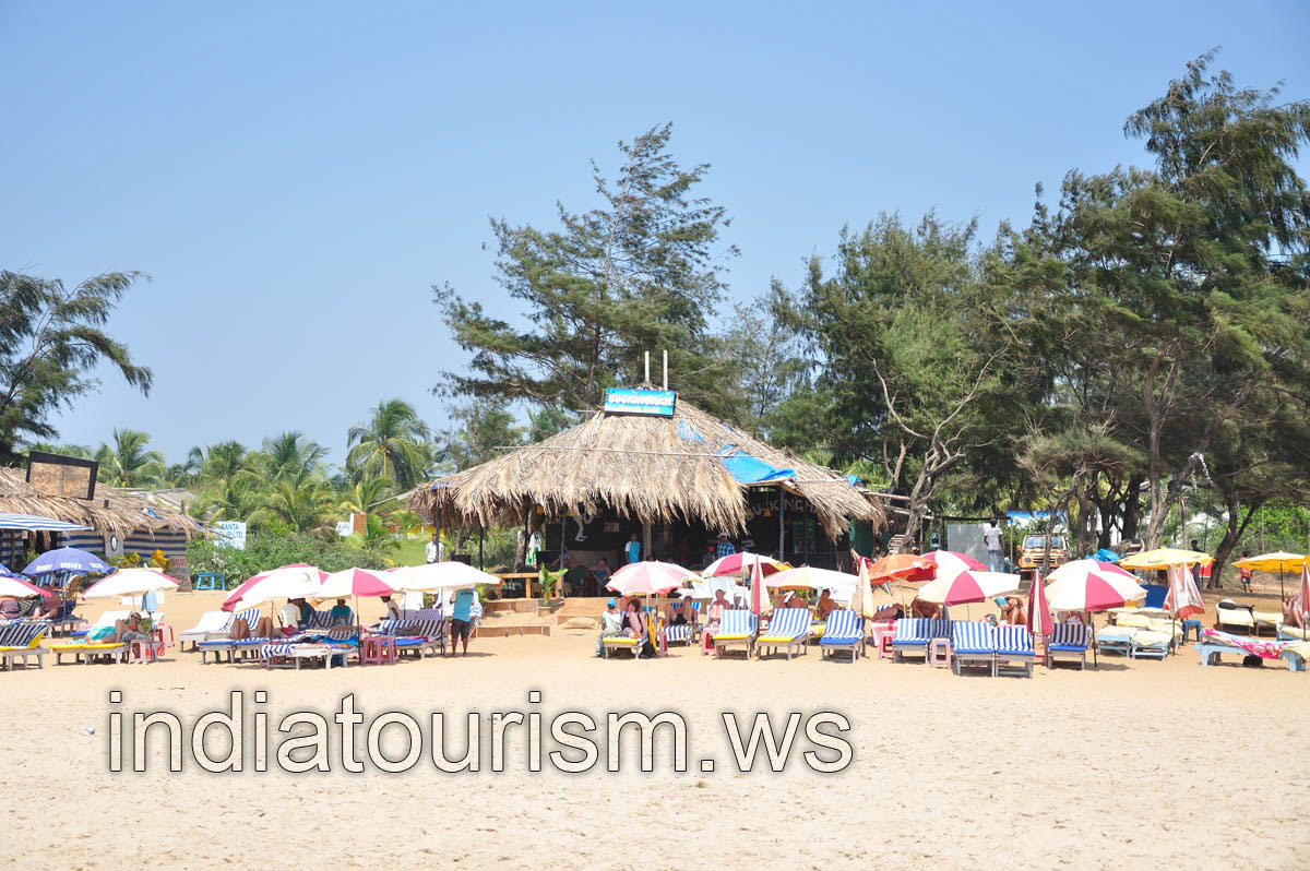 Buckingham beach cafe