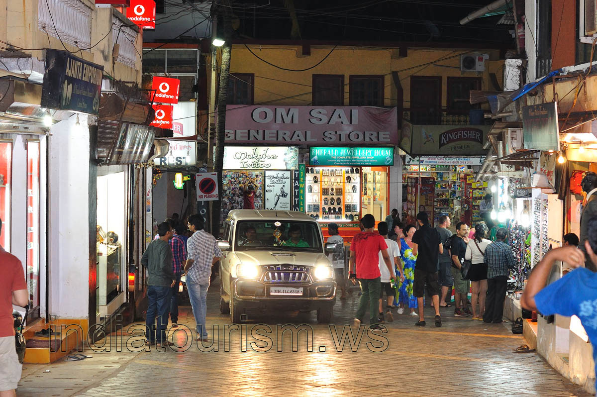 Om Sai general store in the beginning of the Tito's Lane