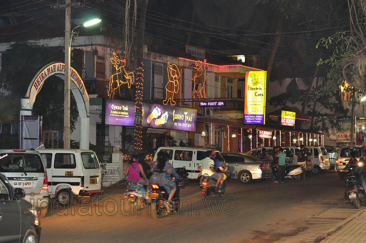 Night Baga - Electric Cats, guest house and restaurant