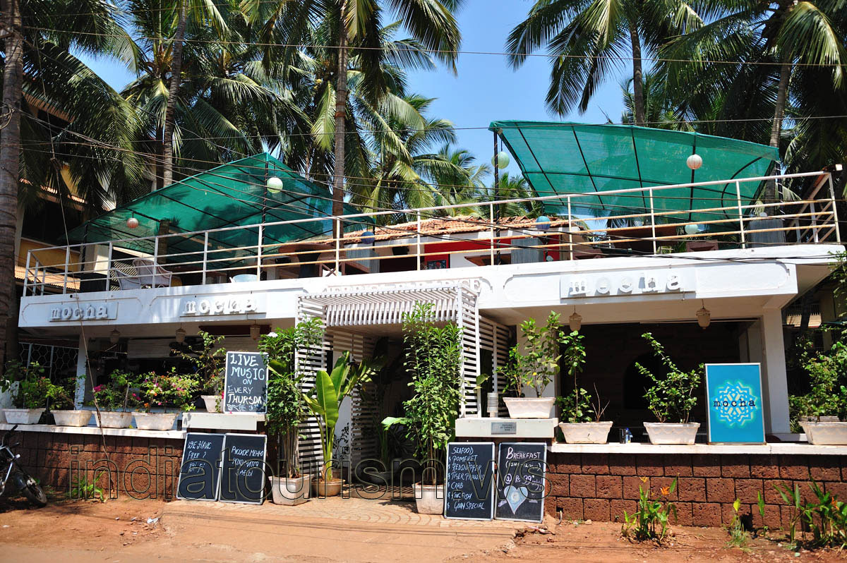 Mocha, live music on every thursday