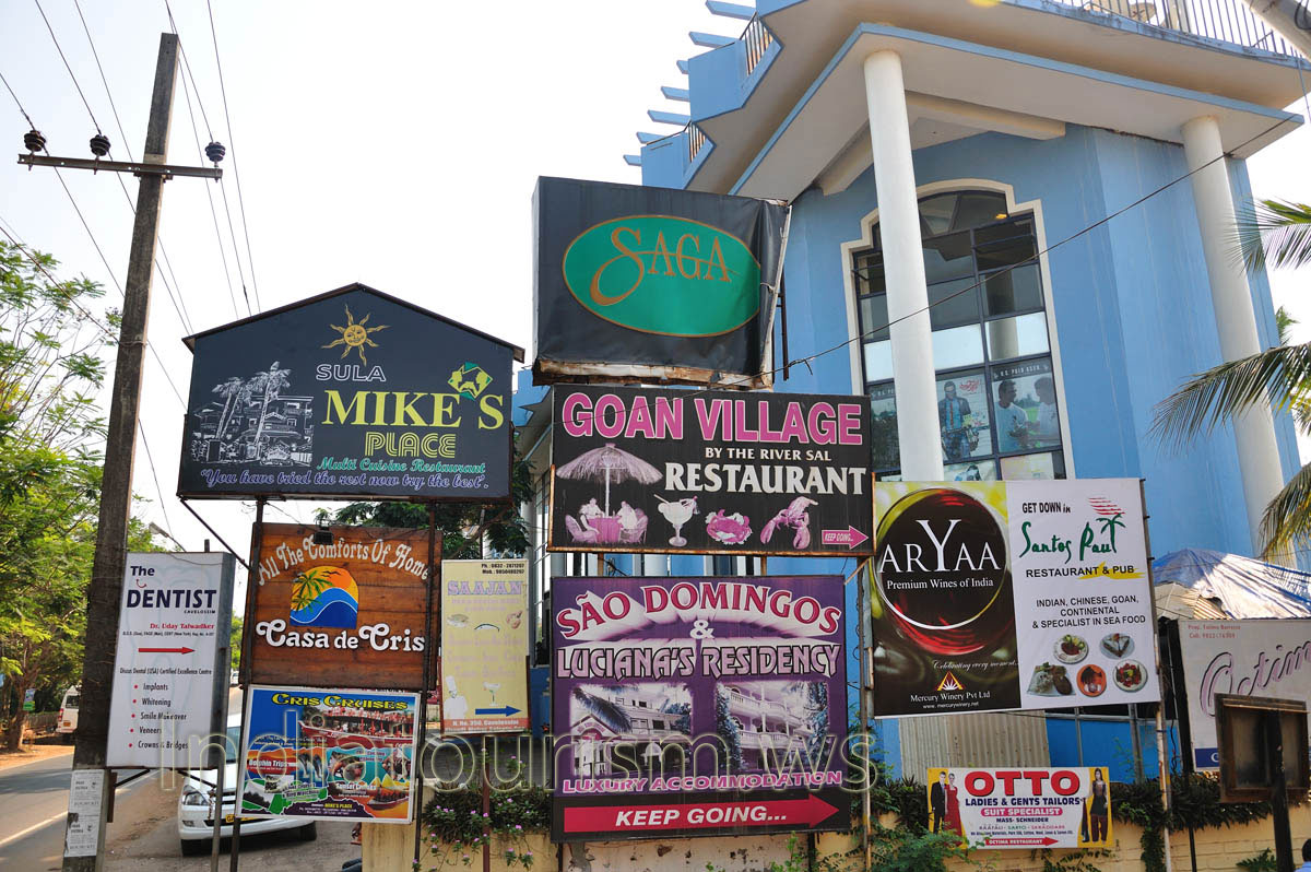 advertisement boards in Cavelossim
