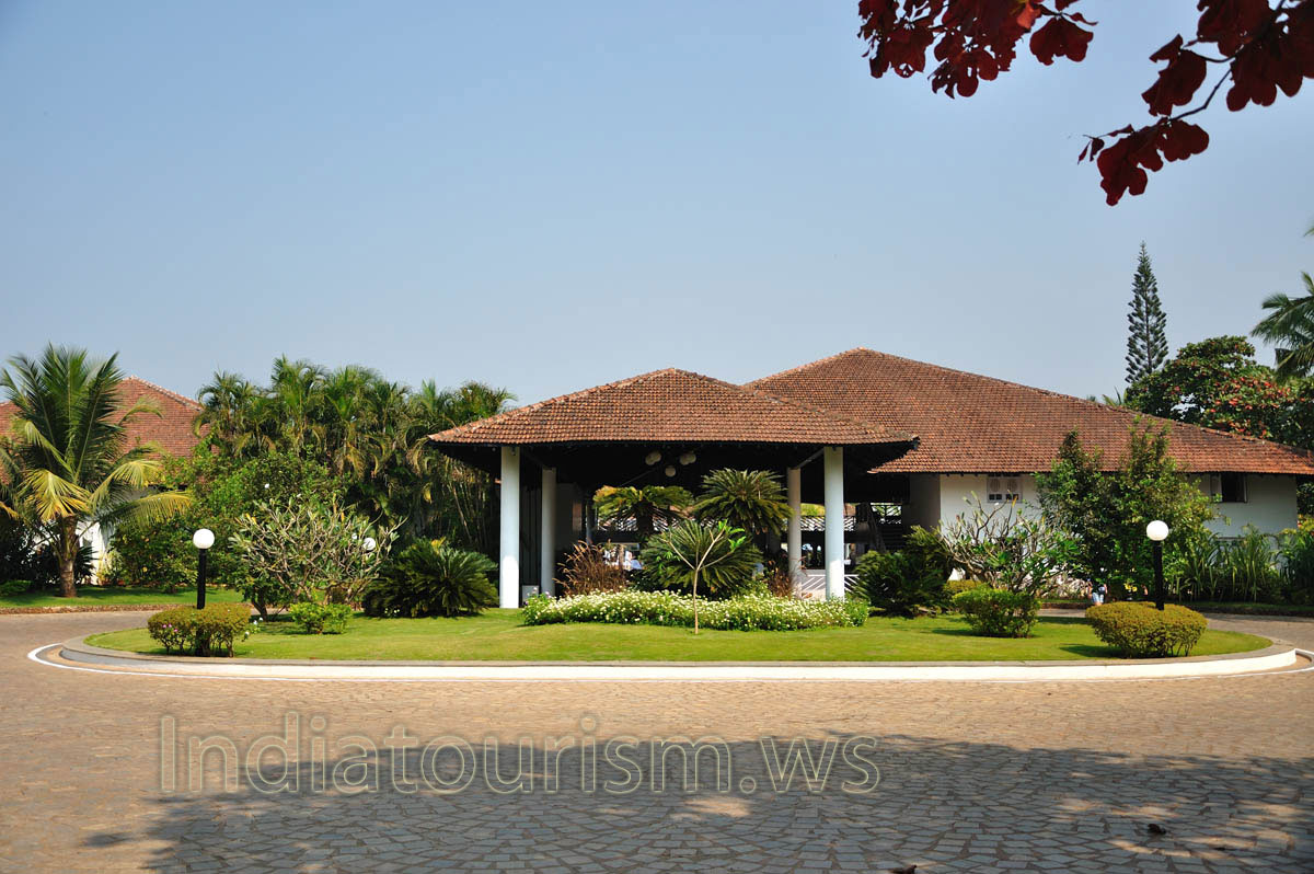 Dona Sylvia Beach Resort