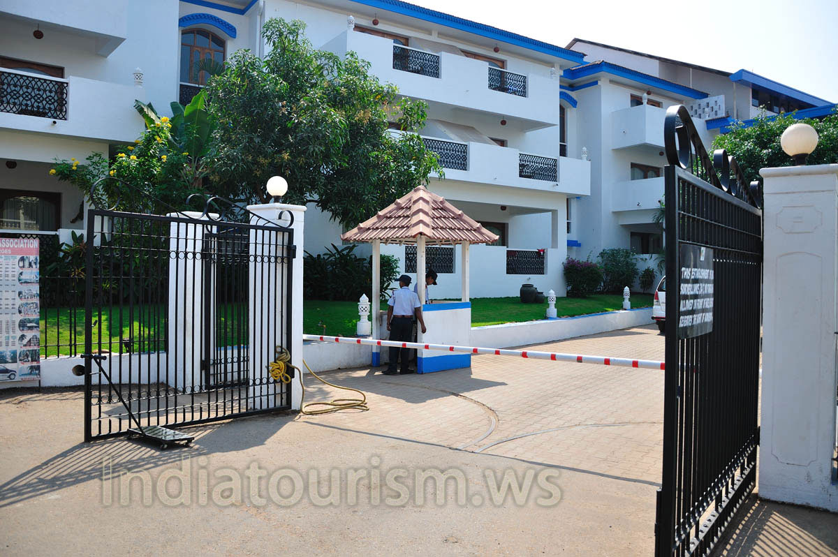 Haathi Mahal Hotel gate with a barrier