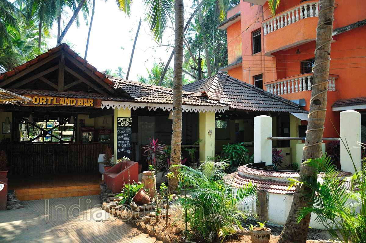 Portland bar