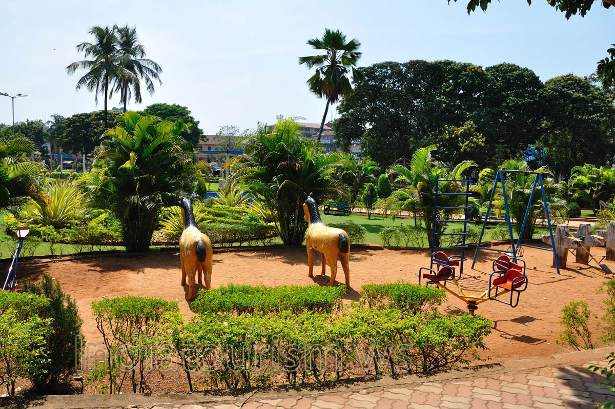 Margao municipal garden: toy horses and little swing